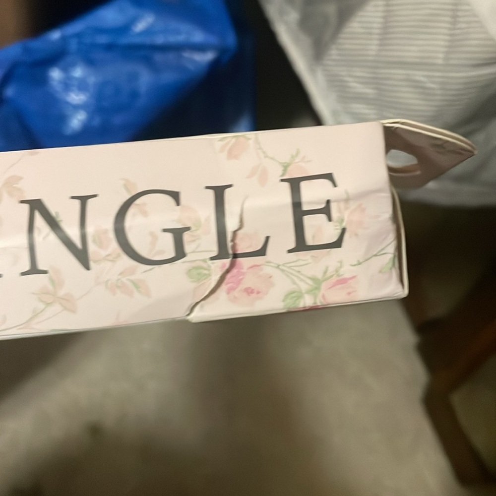 x LoveShackFancy Satin Hair Accessories Set - Pink 3 item bundle Price Firm - Picture 11 of 14